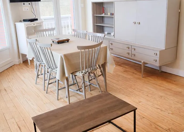 Le Phare Face à La Vue Incroyable Appartement